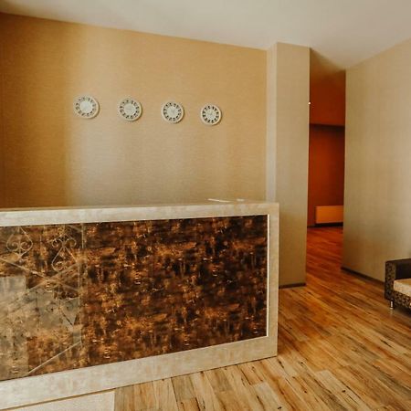 Sresidence Tbilisi Esterno foto