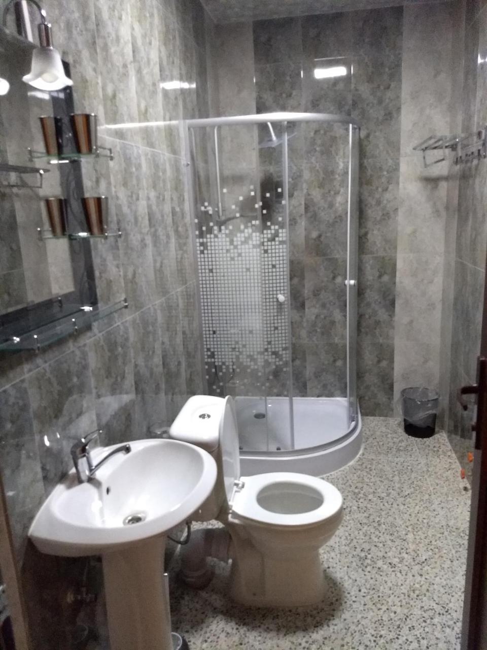 Sresidence Tbilisi Esterno foto