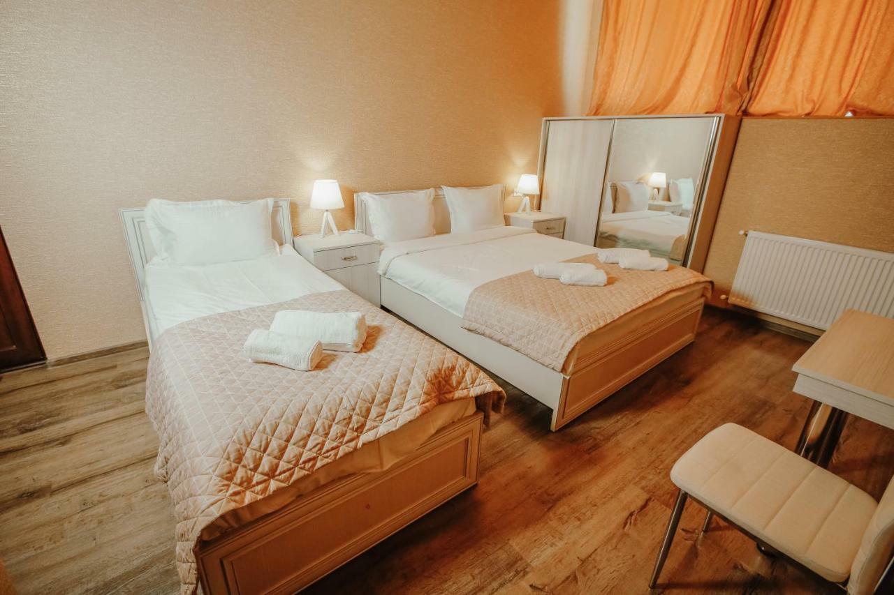 Sresidence Tbilisi Esterno foto