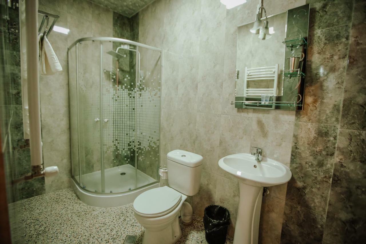 Sresidence Tbilisi Esterno foto